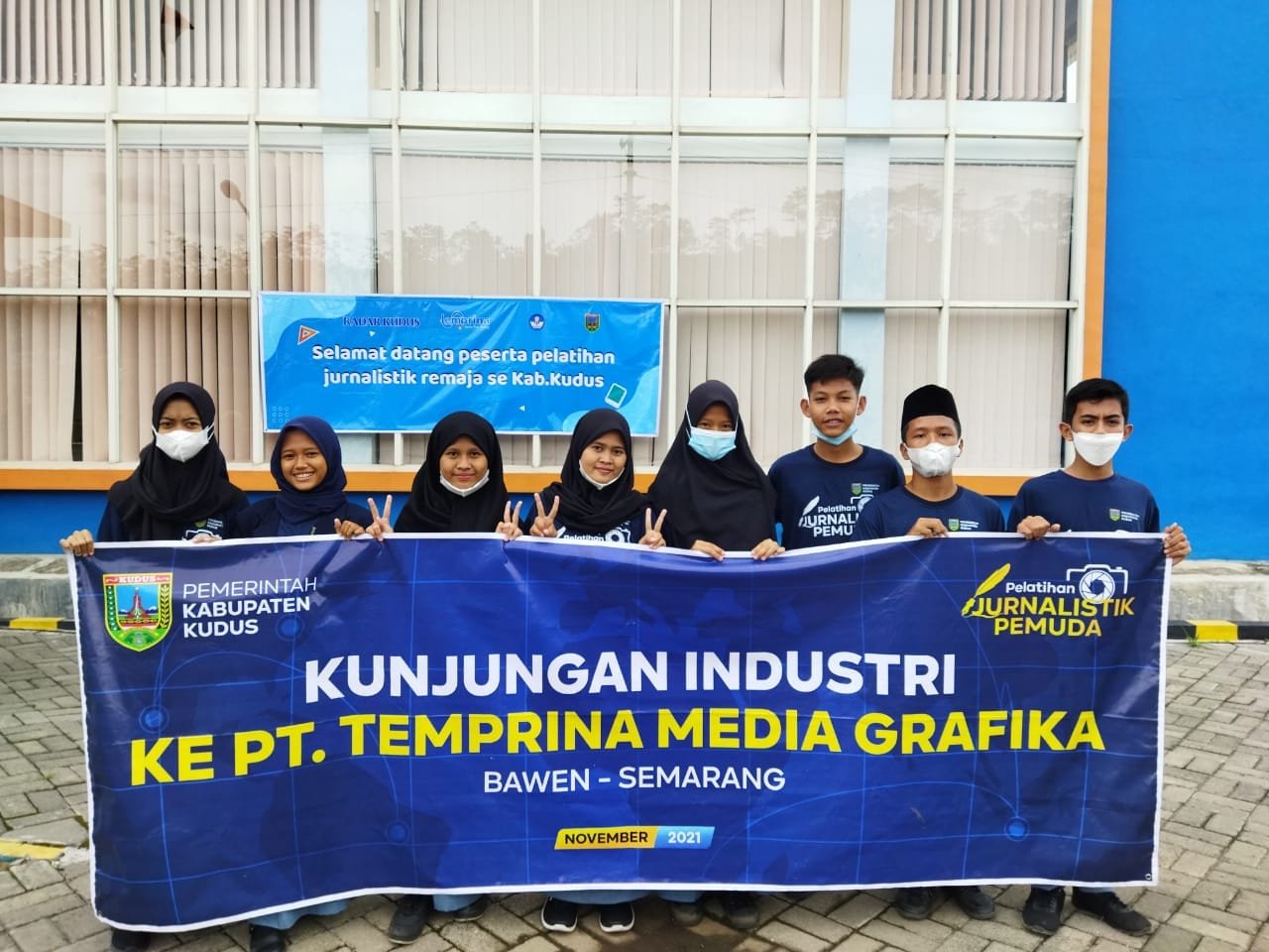 SISWA DAN SISWI SMK ASSA’IDIYAH KUDUS IKUTI PELATIHAN JURNALISTIK PEMUDA SE KABUPATEN KUDUS